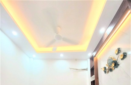 Nhà Mỗ Lao, Hà Đông, 40/45m2, KINH DOANH - Ô TÔ Giá CHỈ 8.2 tỷ